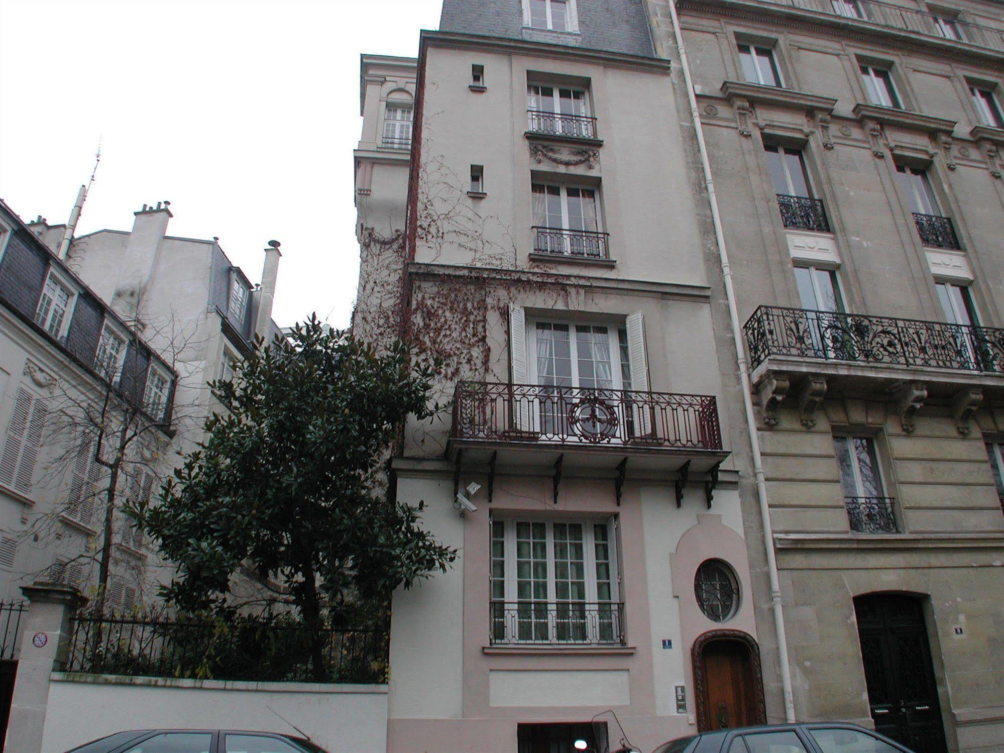 Mithouard Apartments Parijs Buitenkant foto